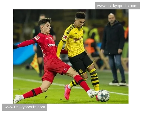 LEC引援大揭秘：明星转会背后的秘密与未来布局