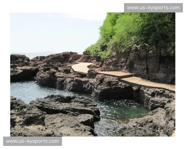 双城记：首尔的霓虹与釜山的碧海，哪一抹才是韩国最深处的灵魂？